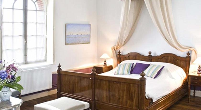 Radepont Le Chateau De Bonnemare - Bed And Breakfast المظهر الخارجي الصورة